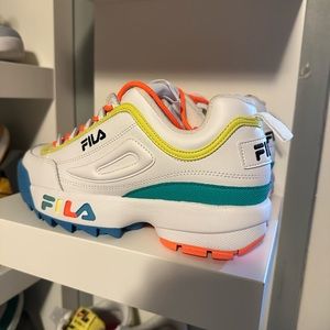 FILA Disruptor Multicolor & White
Shoes.